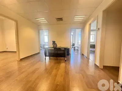 Office For rent in Downtown Beirut مكتب للإيجار في وسط بيروت