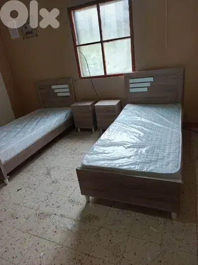تختين مفرد ونص مع كمدينة تفصيل جديد