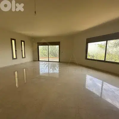 Ballouneh | 240 sqm | Prime Location