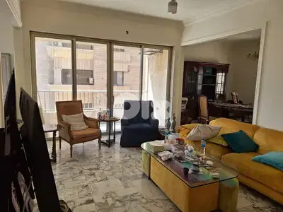 A 210 m2 apartment for sale in Ramlet El Bayda - الرملة البيضاء