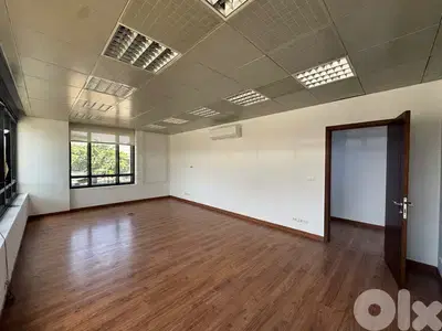 GMC218RAJ - Office for rent in Dekweneh - مكتب للإيجار في الدكوانة
