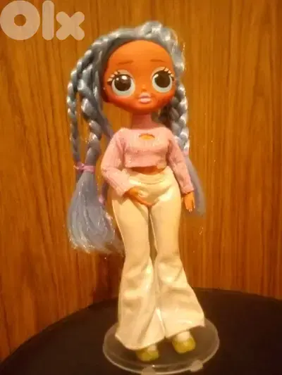 LOL OMG WINTERDISCO Great doll braided hair in her own wear+Shoes=31$