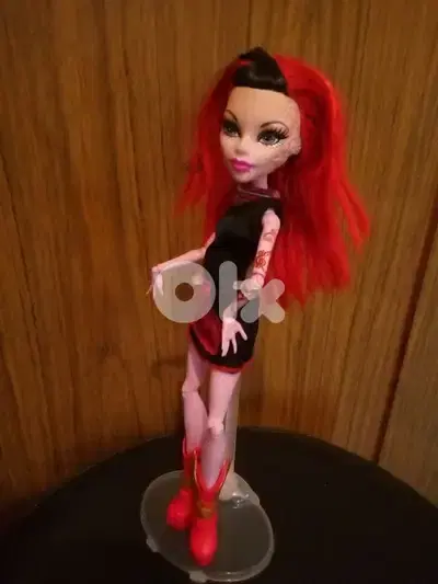 MONSTER HIGH Mattel Rare Great doll +Boots +1 accessory each 1=30$