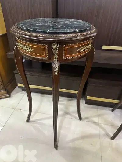 طاولات اتنين خشب زان انتيك مرصع نحاس وجوه رخام
