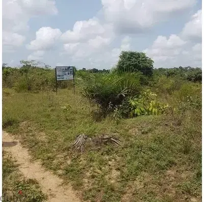 Prime location land on multiple intersections sin el fil dekwaneh