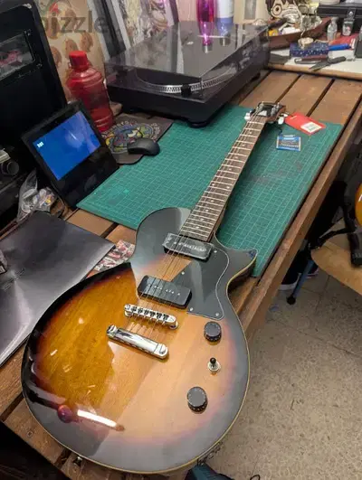 Electric Guitar