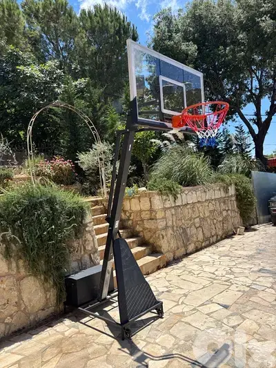 Tempered glass Adjustable Basketball hoop with Iron base