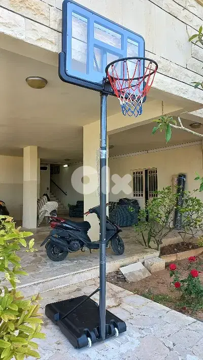 now 130$ movable basketball hoop