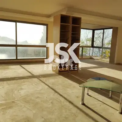 L18106-3-Bedroom Spacious Apartment With Seaview For Rent in Sahel Alm