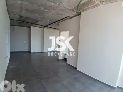 L18338-Office For Rent in A New Building in Dbayeh