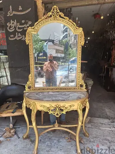 كونسول رائع جدا خشب زين حفر ناعم تلبيس ورق الذهب وجه رخام مميز