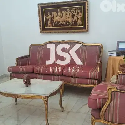 L13866-3-Bedroom Apartment For Sale in Mar Elias, Ras Beirut