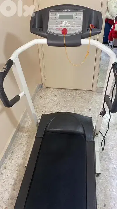 FREE Treadmill not working - Needs fixing