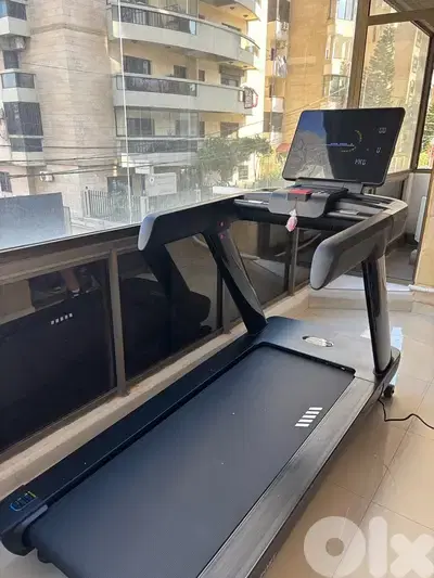 Commercial Motorized Treadmill 6HP AC Motor