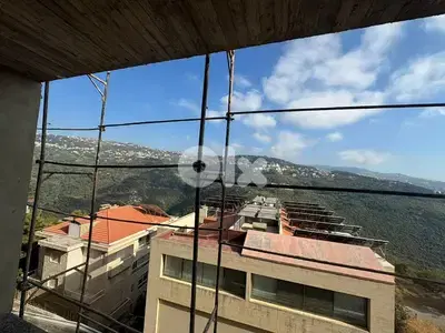 apartment For sale in monteverde شقة للبيع في منتيفردي