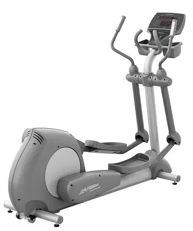 elliptical life fitness like new