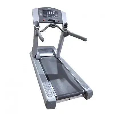 treadmill life fitness like new