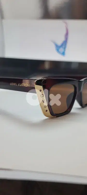 Louis Vuitton Fame Cat Eye Sunglasses Brown