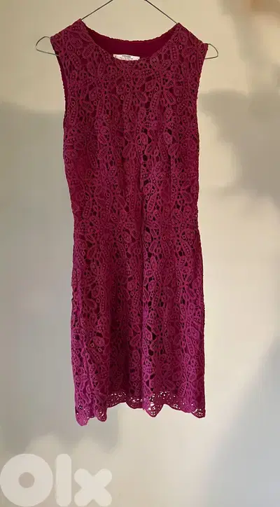 Mango Short Padded Dress | فستان قصير مبطّن من مانجو