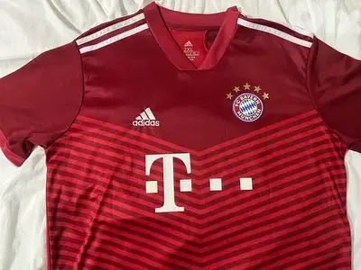 Bayern Munich 2021 Home kit Goretzka 8