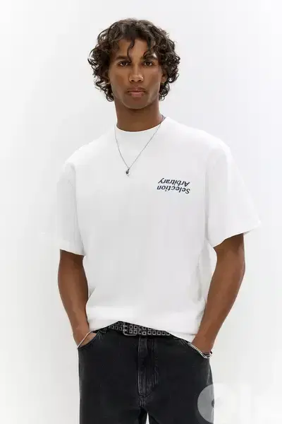 Pull&Bear Selection Arbitrary T-shirt - Size L