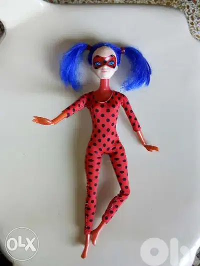 MIRACULOUS LADY BUG Disney Marinette good doll red body flex style=20$