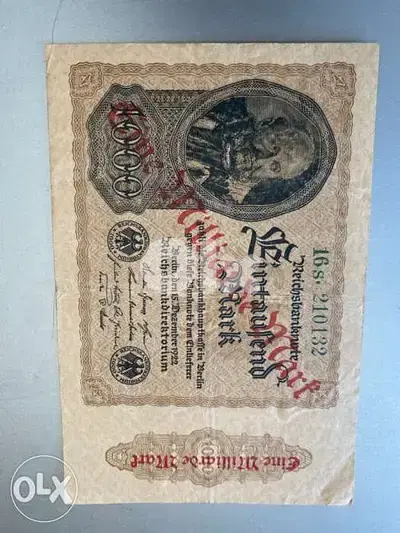 عملة ١ مليار مارك الماني تحولت من الف مارك الى مليار مارك سنة ١٩٢٢