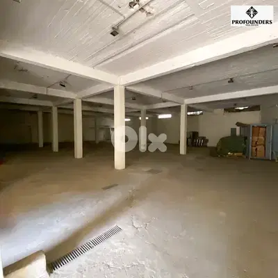 Warehouse for Sale in Sin El Fil مستودع للبيع في سن الفيل