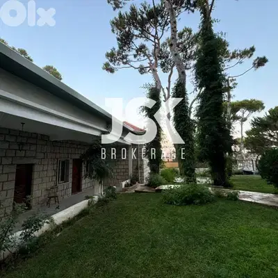 L19002 - Individual House With Garden For Rent in Bolonia