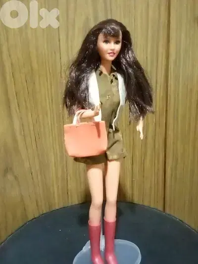 BEVERLY Hills 90210 BRENDA Ultra Rare Mattel wearing Great doll=37$