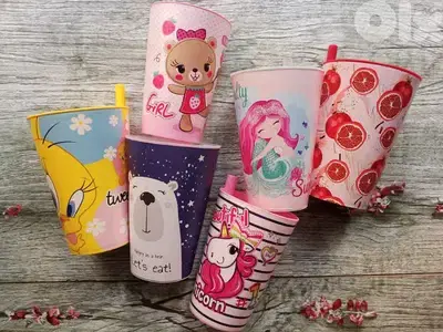 kids cups and straws