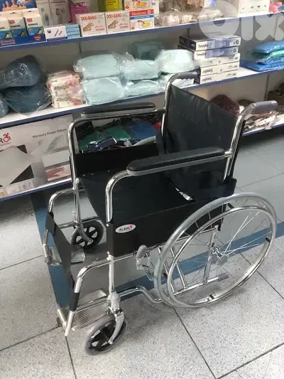 Chrome Plated Wheelchair كرسي متحرك كروم