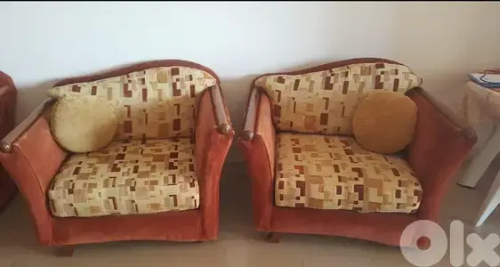 طقم كنب150$