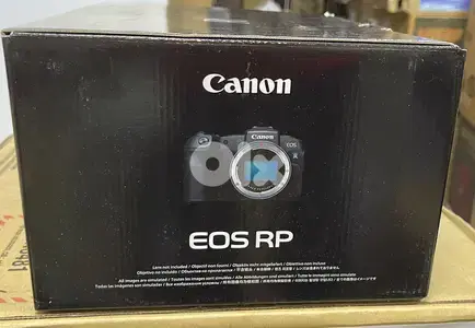 CANON EOS RP BODY LAST 675$