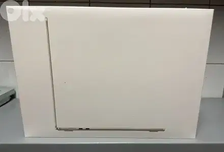 Macbook air 15 512gb M2 Starlight MQKV3