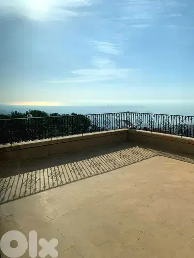 Villa for sale in Biyada/ Amazing view/ Pool