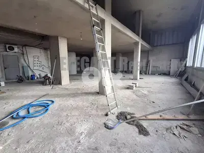 Spacious Showroom | Full Sea View | Prime Location | for Sale | Manara