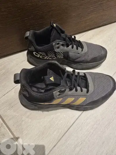 Adidas original size 40