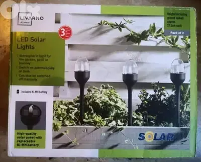 LED solar garden light