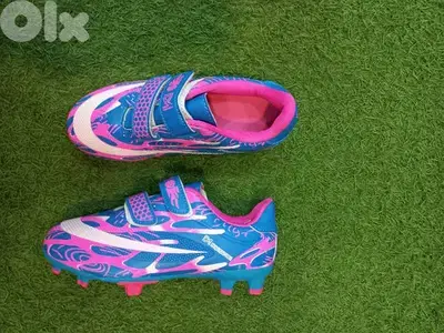 football shoes اسبدرين فوتبول ولادي حذاء كرة قدم