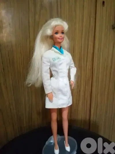 Barbie DENTIST TALKS a Patient Mattel1997 working mechanism great doll