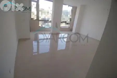 DY2877 - Hazmieh New Mar Takla Apartment for Sale!