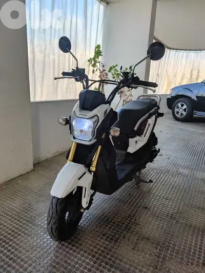 Honda Zoomer-X