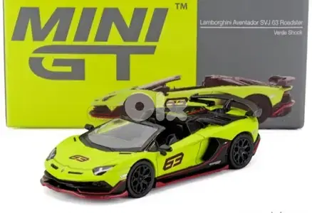Lamborghini Aventador SVJ Roadster 2022 diecast car model 1;64.