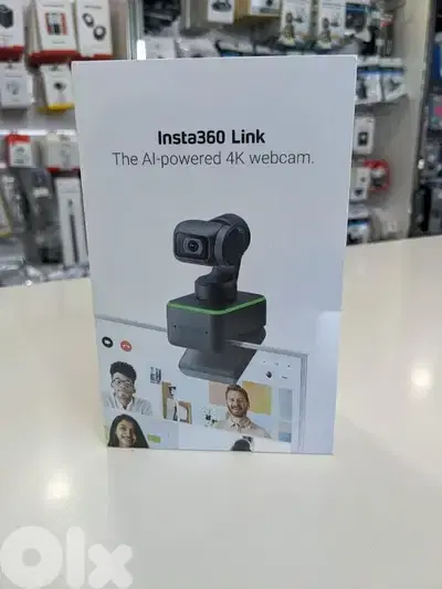 Insta360 link the Al-powered 4k webcam Insta360 link the Al-powered 4k webcam