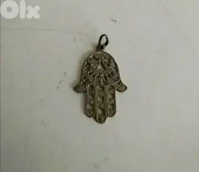 Old hand of Fatima - Not Negotiable