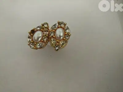 Old Oval earrings - Not Negotiable