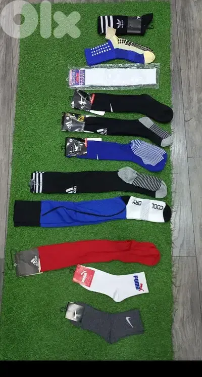 كلسات فوتبول للفوتبول طويل موجود عدة مودلات socks