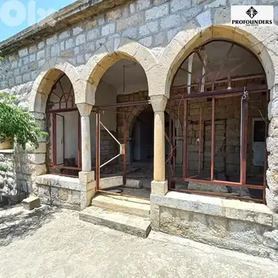 House for sale in Baabdat منزل للبيع في بعبدات