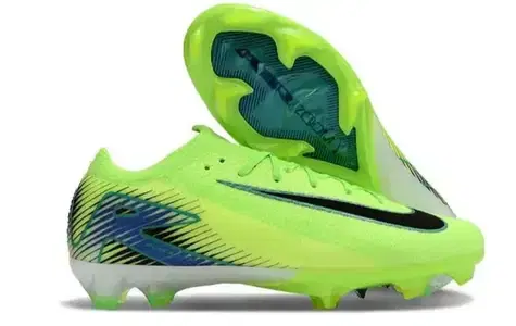 football shoes original nike اسبدرينات فوتبول حذاء كرة قدم